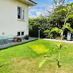 Charmerende Kælderlejlighed I